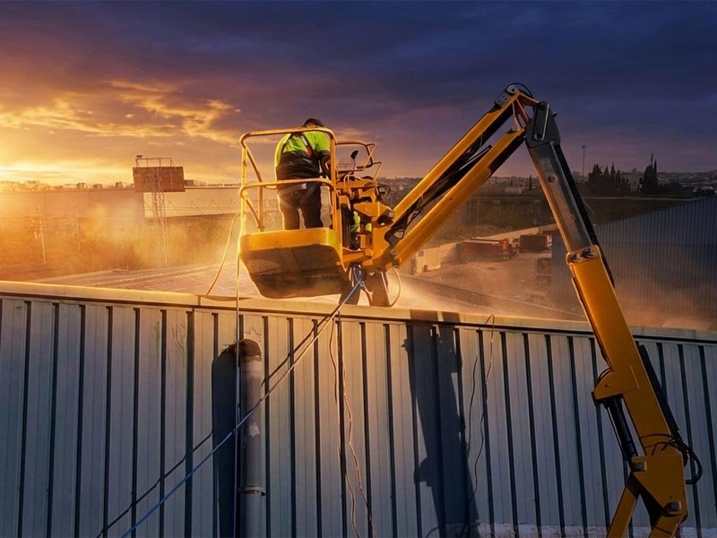 Trabajo en altura, limpieza industrial